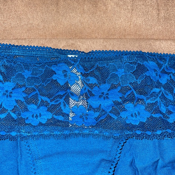NWT VS HIPHUGGER HIPSTER LACE WAIST - Picture 2 of 3